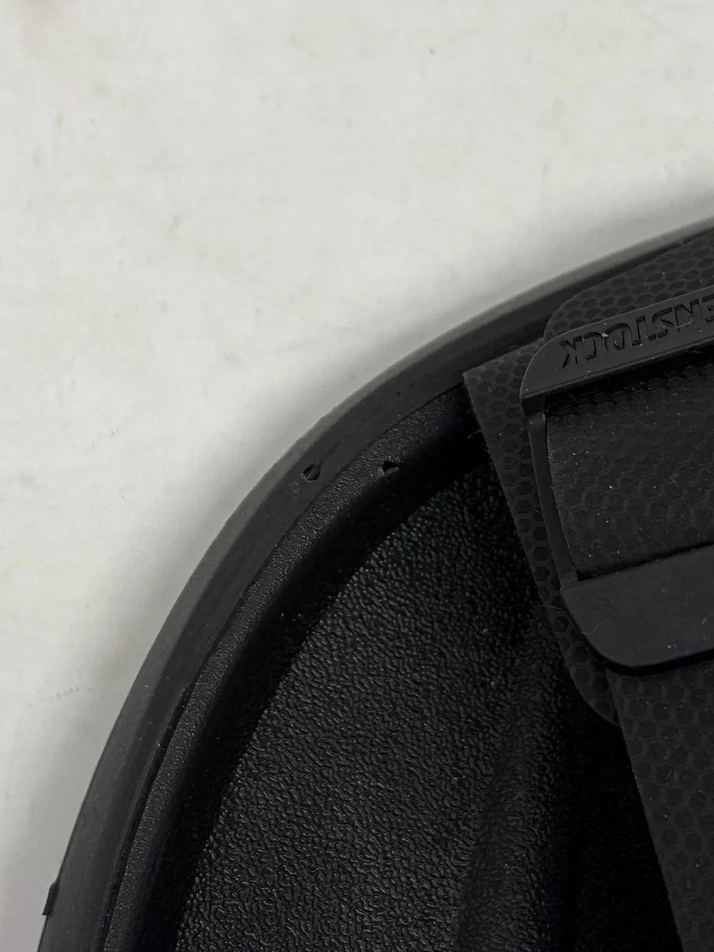 Birkenstock Mogami Terra 2 Apex Black Strap Men’s EUR 44 NEW w/ tags No box